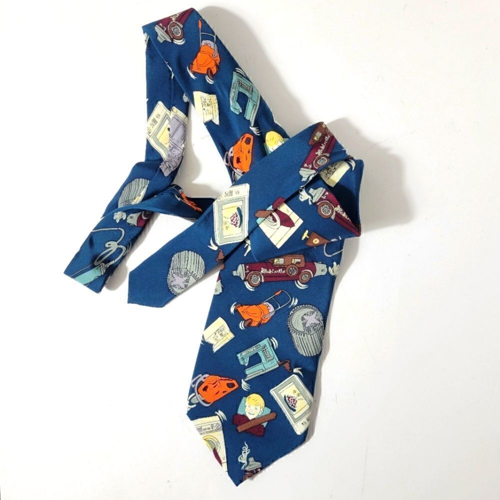 Vintage Electrolux Appliances 100% Silk Tie